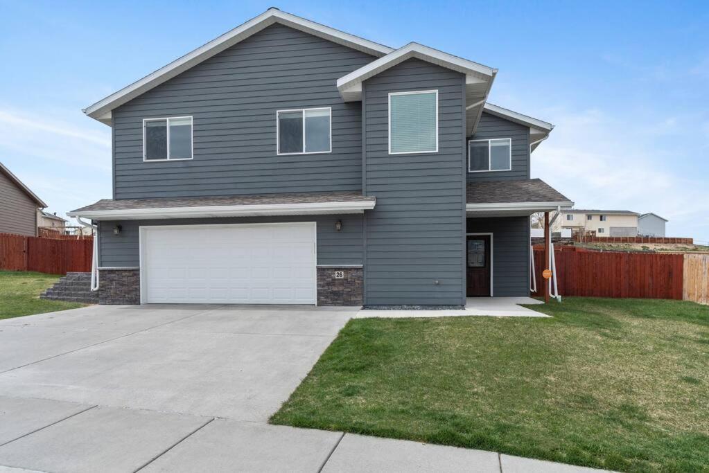 Large Home In The Most Convenient Location Rapid City Exterior photo